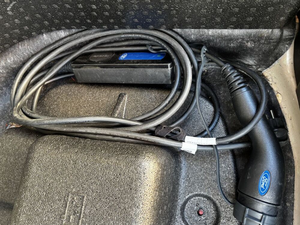 Kuga 2.5 Dur 225 hybrid PHEV Pshift ST-Line X 2022 occasion 86440 Mign&eacute;-Auxances