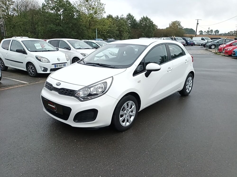 Rio 1.1 CRDI 75ch ISG Active 2014 occasion 35210 Ch&acirc;tillon-en-Vendelais
