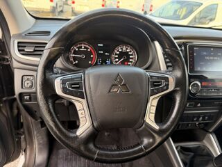 L200 CC 2.2 DI-D 150ch Instyle MY20 2021 occasion 91580 &Eacute;tr&eacute;chy