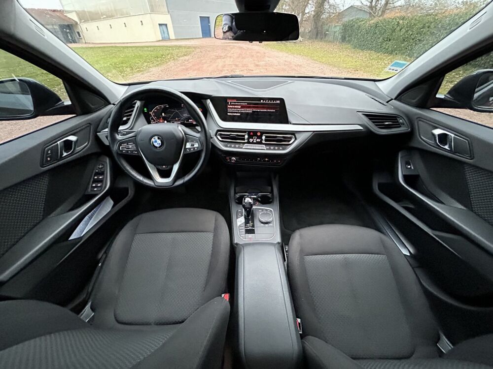 S&eacute;rie 1 120d BVA8 xDrive Lounge 2019 occasion 42640 Saint-Germain-Lespinasse