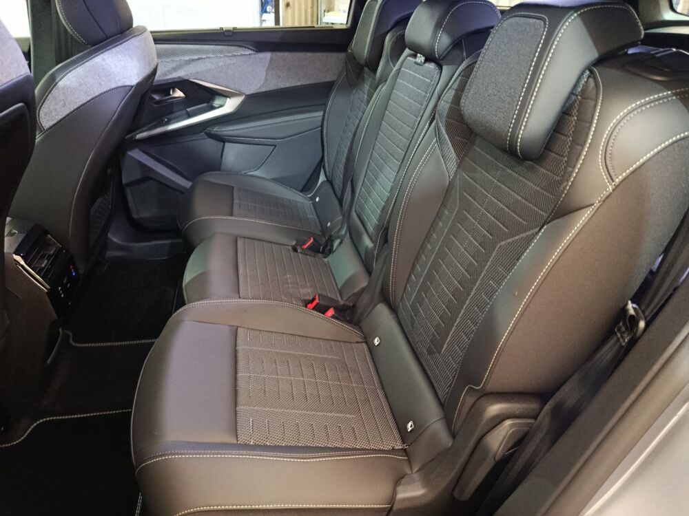 5008 1.6 PHEV 195 E-DCS7 GT 2026 occasion 91580 &Eacute;tr&eacute;chy
