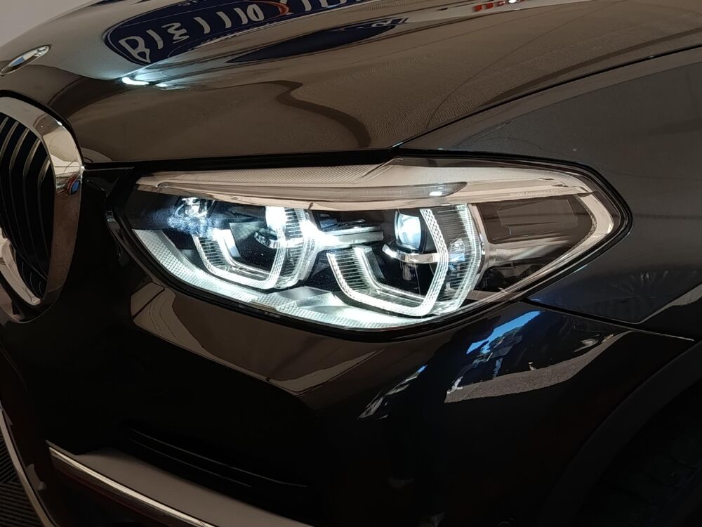 X3 xDrive30e 292ch Luxury BVA8 2020 occasion 91580 &Eacute;tr&eacute;chy