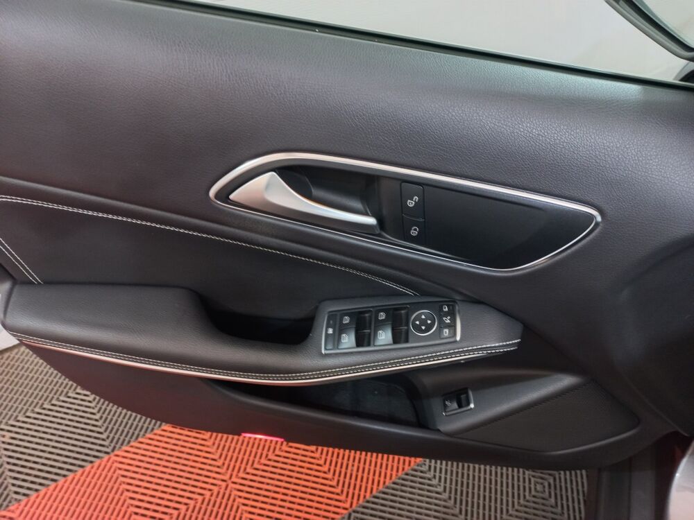 Classe GLA GLA 180 Business Edition BVA7 2019 occasion 91580 &Eacute;tr&eacute;chy