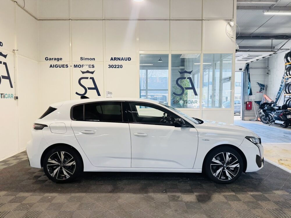 308 1.6 HYBRID 180 E-AUTO 8 ALLURE 2024 occasion 30220 Aigues-Mortes