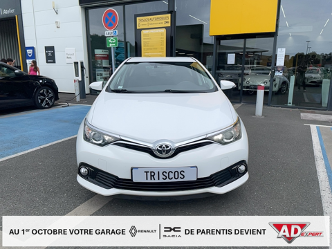 Auris 1.2T Dynamic (new2015) 5 portes (mai 2015) (co2 112) 2015 occasion 40160 Parentis-en-Born