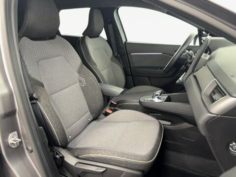 Symbioz techno E-Tech full hybrid 145 2024 occasion 86500 Montmorillon