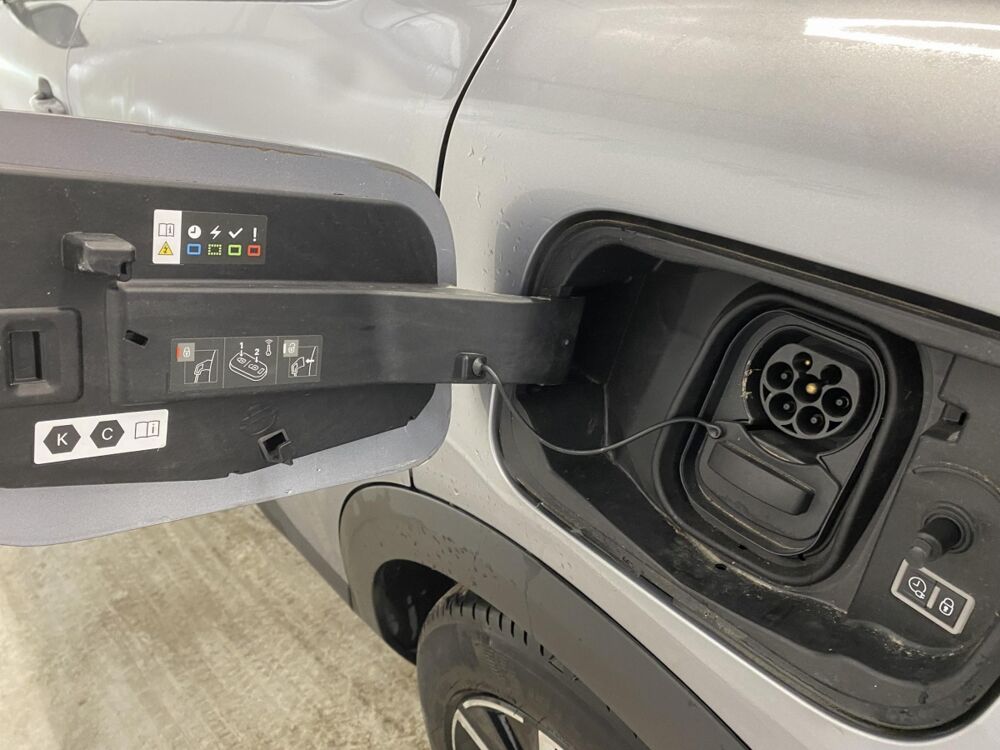 C4 e 136 ch (100 kW) Auto Feel Pack 2022 occasion 38550 Saint-Maurice-l'Exil