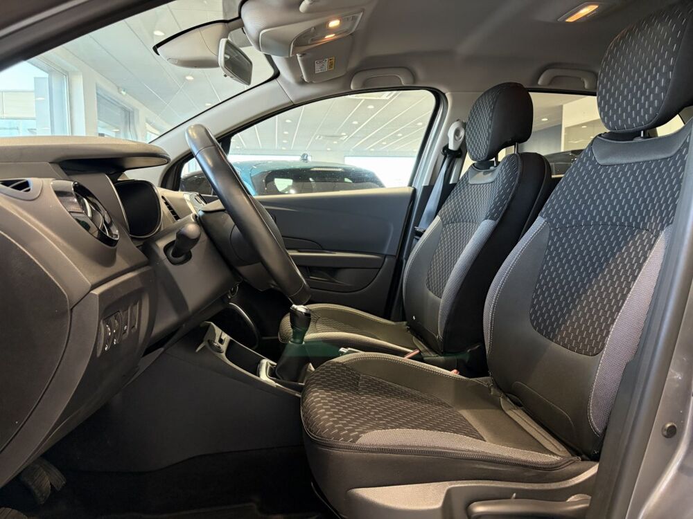 Captur Intens Blue dCi 95 2018 occasion 38370 Saint-Clair-du-Rh&ocirc;ne