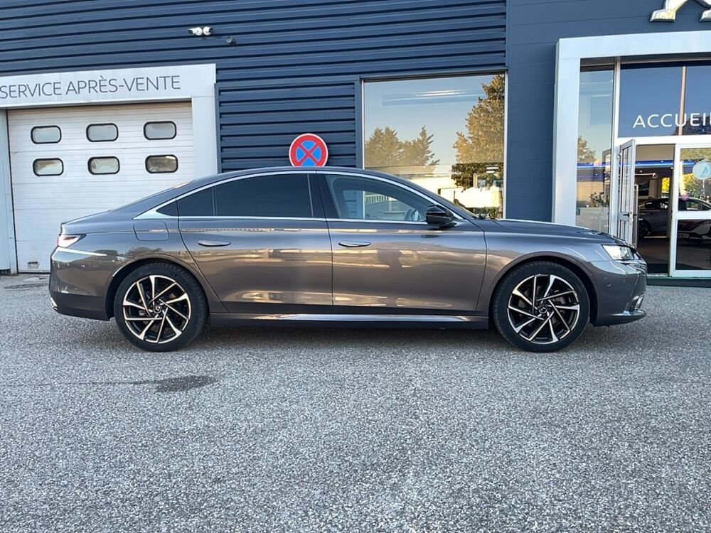 DS9 1.6 E-TENSE 225 RIVOLI + pack OPERA 2022 occasion 38090 Villefontaine