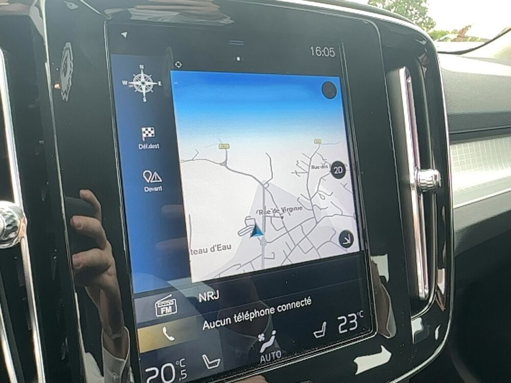 XC40 T3 163 Geartronic 8 Momentum 5 portes (juin 2020) (co2 165) 2020 occasion 40160 Parentis-en-Born