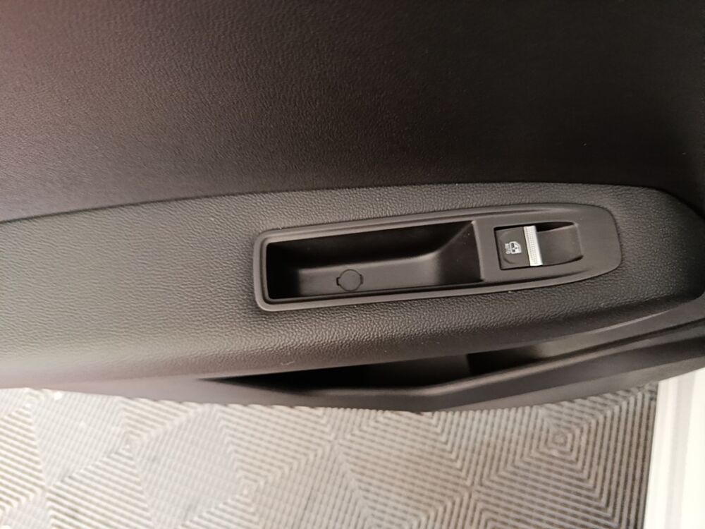 Symbioz techno E-Tech full hybrid 145 2024 occasion 91580 &Eacute;tr&eacute;chy
