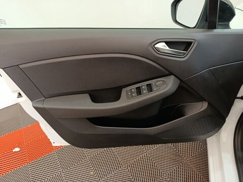 Clio Evolution r&eacute;versible TCe 90 -24 2024 occasion 91580 &Eacute;tr&eacute;chy