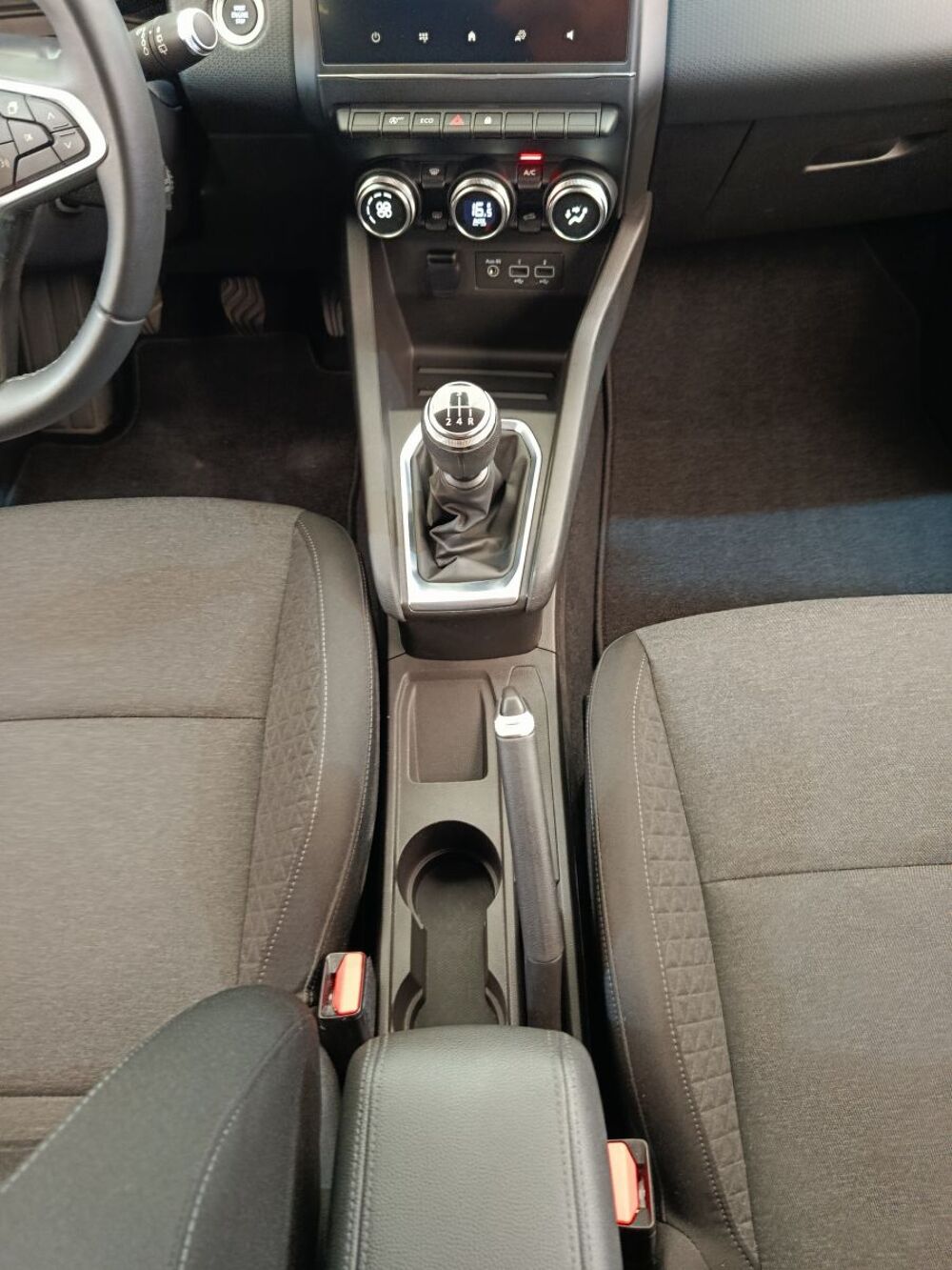 Clio Business TCe 100 - 20 2021 occasion 91580 &Eacute;tr&eacute;chy