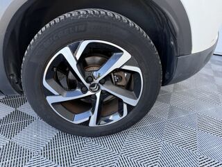 C5 aircross Hybrid 225 &euml;-EAT8 Shine 2021 occasion 69330 Meyzieu