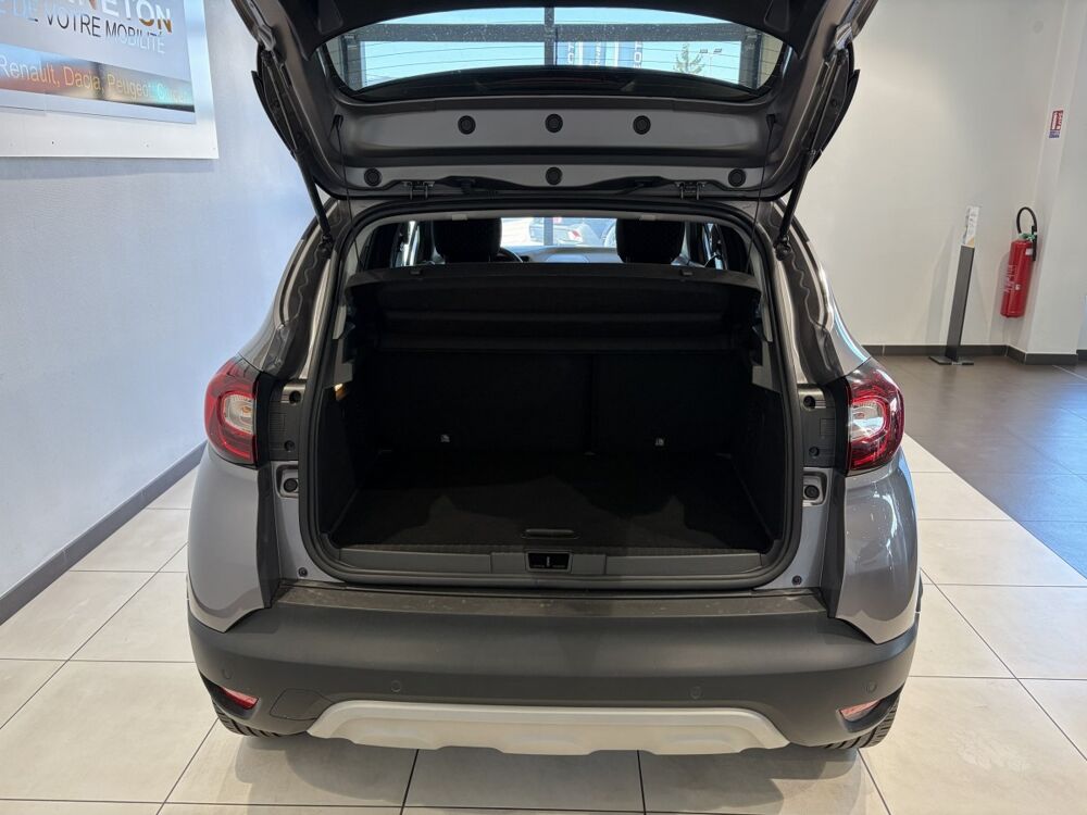 Captur Intens Blue dCi 95 2018 occasion 38370 Saint-Clair-du-Rh&ocirc;ne