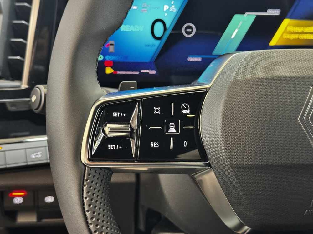 Espace techno 7PL E-Tech full hybrid 200-24 2025 occasion 91580 &Eacute;tr&eacute;chy