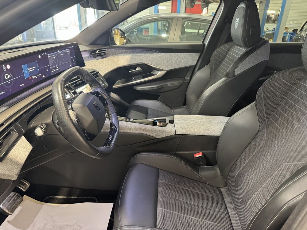 3008 1.2 HYBRID 145 E-DCS6 GT 2025 occasion 30220 Aigues-Mortes