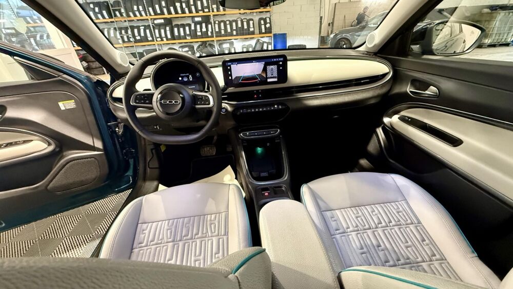 Fiat 600 T-Gen 3 1.2 Hybrid 110 DCT6 La Prima 2025 occasion 30220 Aigues-Mortes