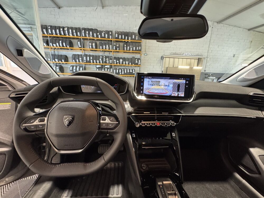 208 Hybrid 110 e-DCS6 Allure + OPTIONS 2026 occasion 30220 Aigues-Mortes