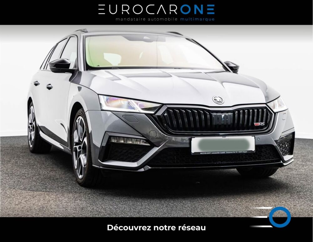 Octavia 2.0 TSI RS 245 ch Toit ouvrant Attelage Matrix LED Autres mo 2023 occasion 69007 Lyon