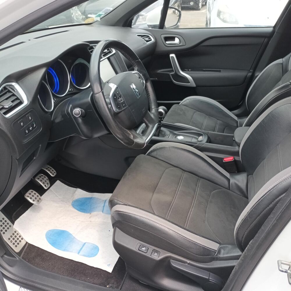 DS4 BlueHDi 120 BVM6 Chic 2016 occasion 35210 Ch&acirc;tillon-en-Vendelais