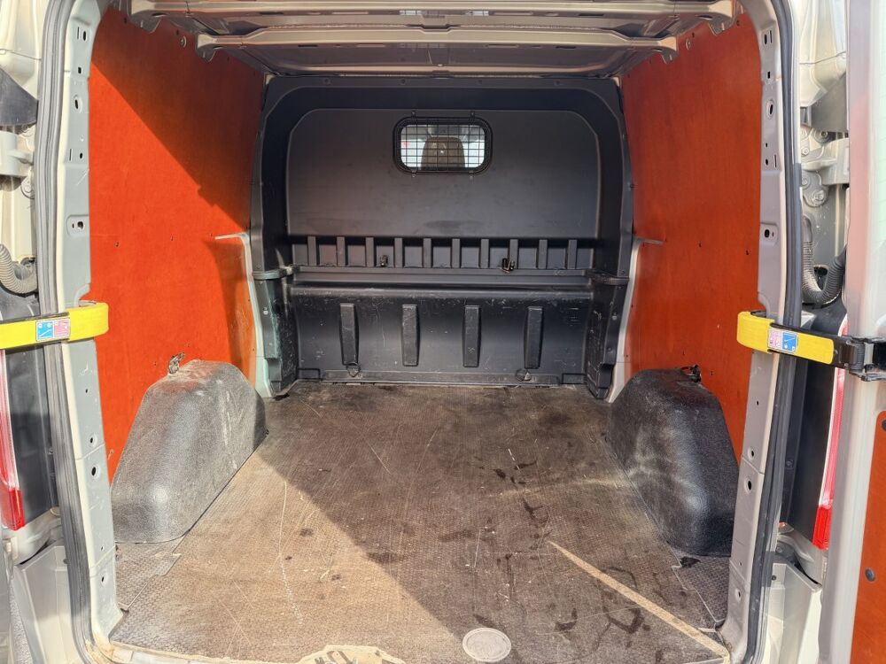 Jumpy 2.2 TDCI 155ch L2H1 double cabine 5 places 2014 occasion 53210 Soulg&eacute;-sur-Ouette