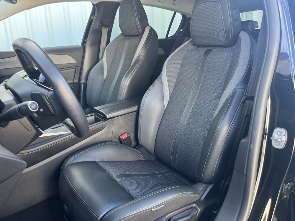 308 BlueHDI 130 AUTO8 ALLURE PACK 2023 occasion 42190 Charlieu