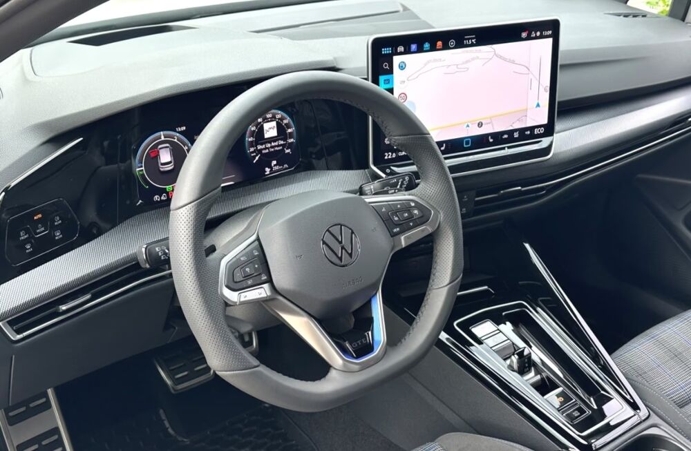 Golf 1.5 EHYBRID GTE 272 ch Garantie 5 ans Cam&eacute;ra 360&deg; Autres mod 2025 occasion 69007 Lyon