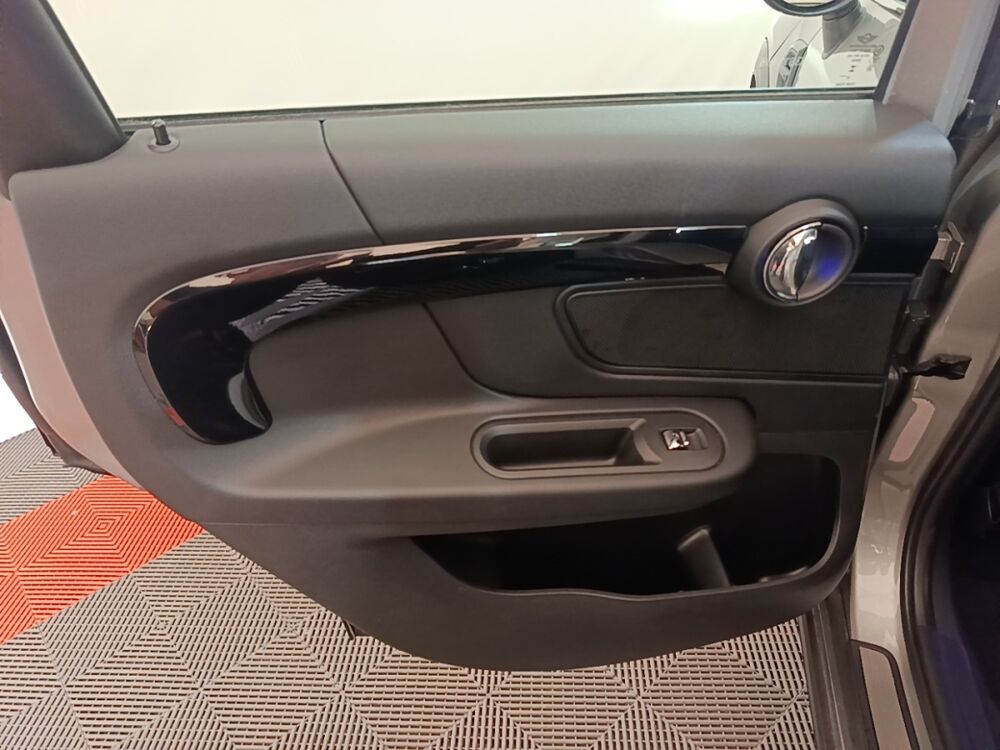 Countryman Cooper Essential 136 ch BVA7 2023 occasion 91580 &Eacute;tr&eacute;chy