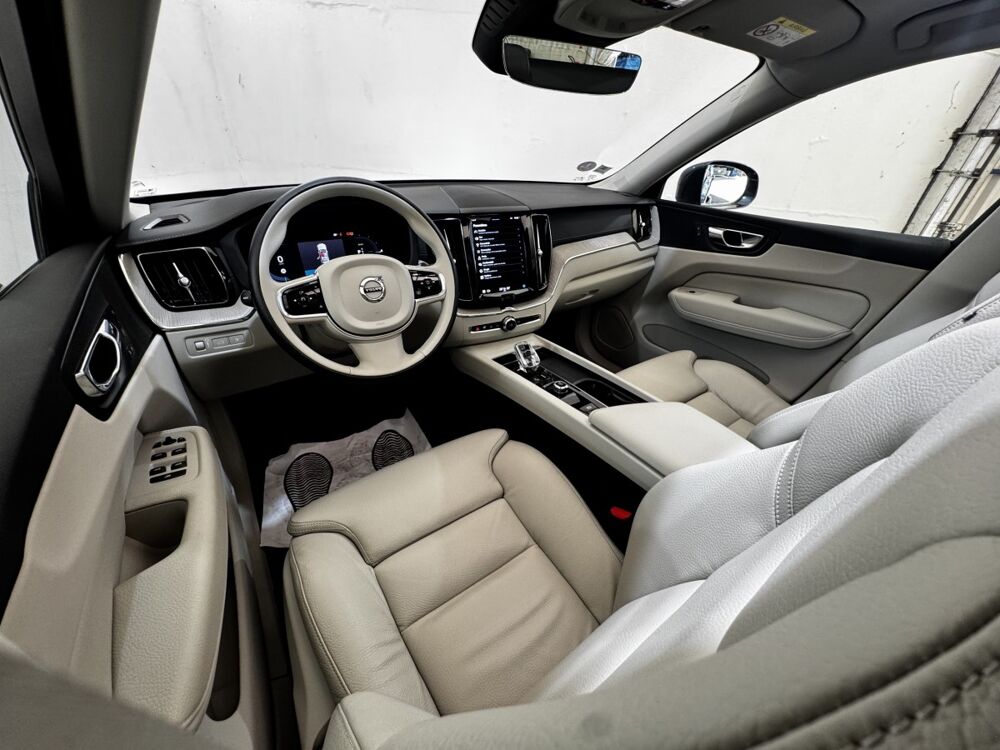 XC60 Recharge T8 390 Geartro 8 Inscription 2021 occasion 91580 &Eacute;tr&eacute;chy