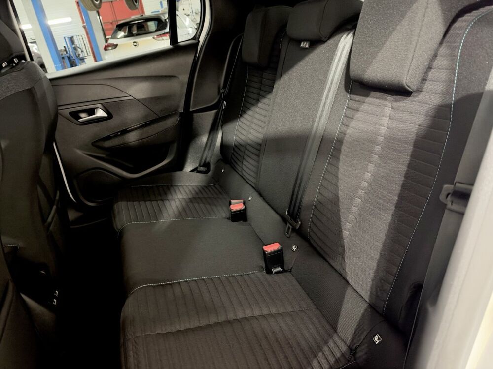 208 Electrique 136ch Style 2023 occasion 30220 Aigues-Mortes