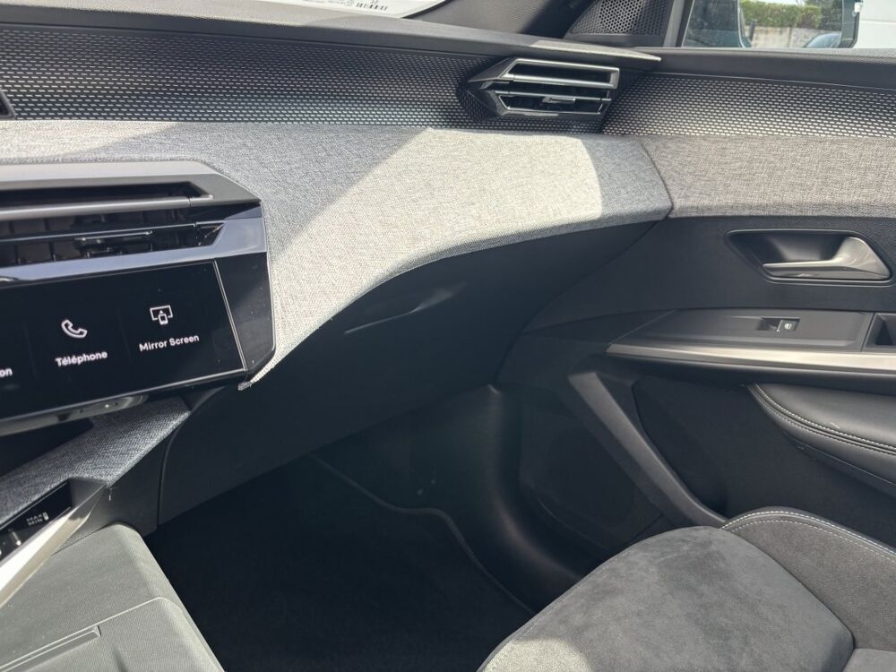5008 1.2 HYBRID 145 E-DCS6 GT 2025 occasion 69330 Meyzieu