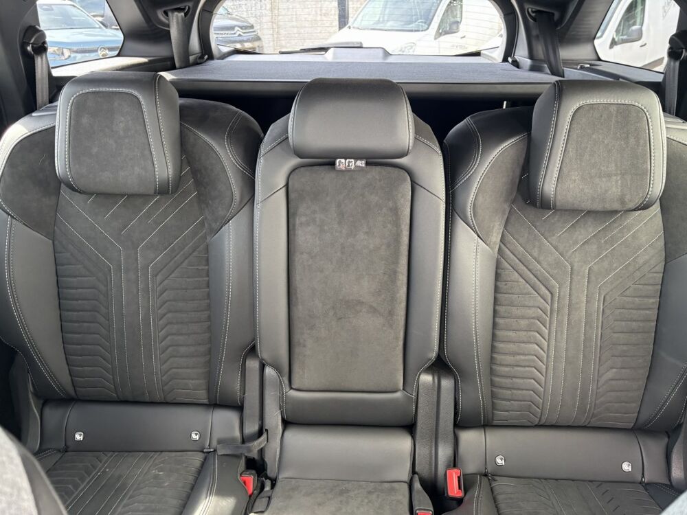 5008 1.2 HYBRID 145 E-DCS6 GT 2025 occasion 69330 Meyzieu