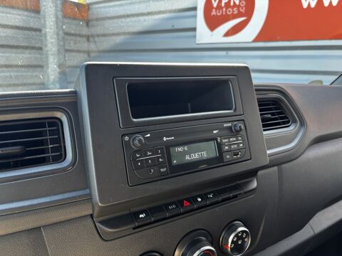 Jumpy FG Tr CF F3500 L2H2 Blue dCi 135 33044KMS 17900€HT 2023 occasion 86440 Mign&eacute;-Auxances