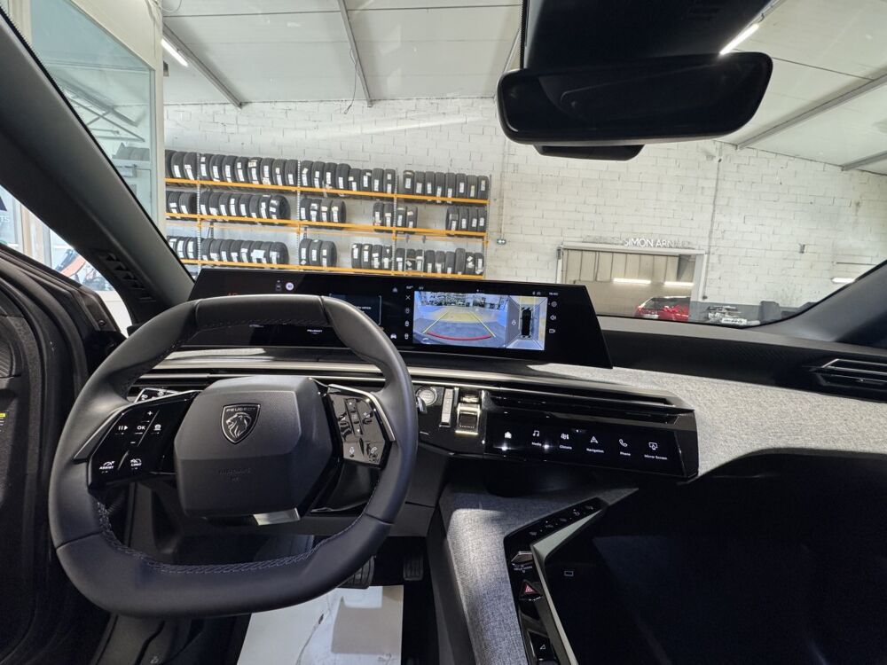 3008 1.2 HYBRID 145 E-DCS6 Allure Business 2026 occasion 30220 Aigues-Mortes