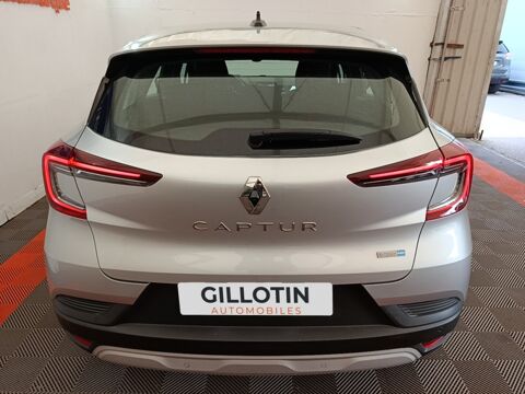 Captur Business E-Tech hybride 145 -21 2022 occasion 91580 &Eacute;tr&eacute;chy