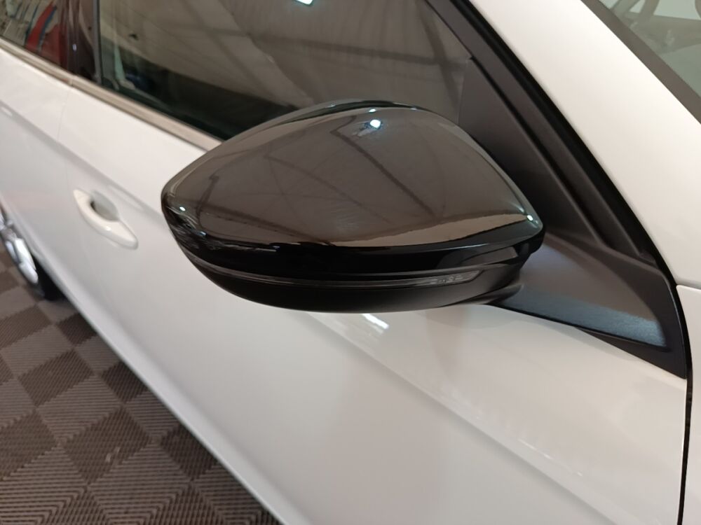 Corsa 1.2 Turbo 100ch auto Elegance Business 2022 occasion 91580 &Eacute;tr&eacute;chy