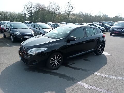 M&eacute;gane 1.6 16v 100 TOM TOM 2011 occasion 35210 Ch&acirc;tillon-en-Vendelais