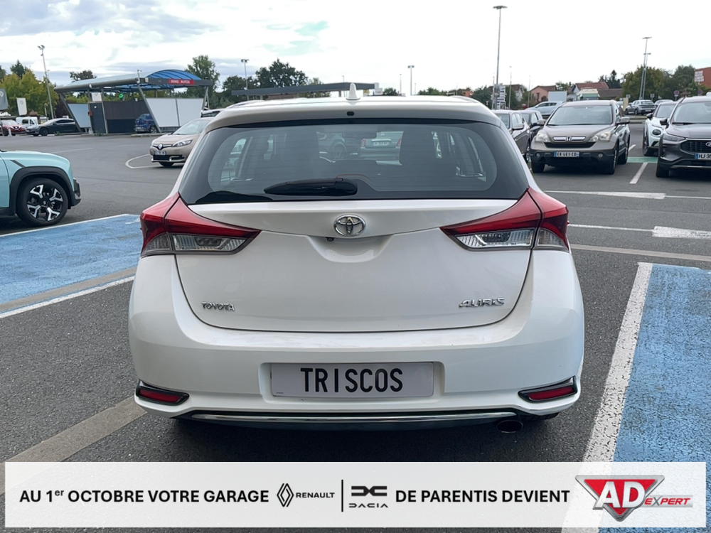 Auris 1.2T Dynamic (new2015) 5 portes (mai 2015) (co2 112) 2015 occasion 40160 Parentis-en-Born