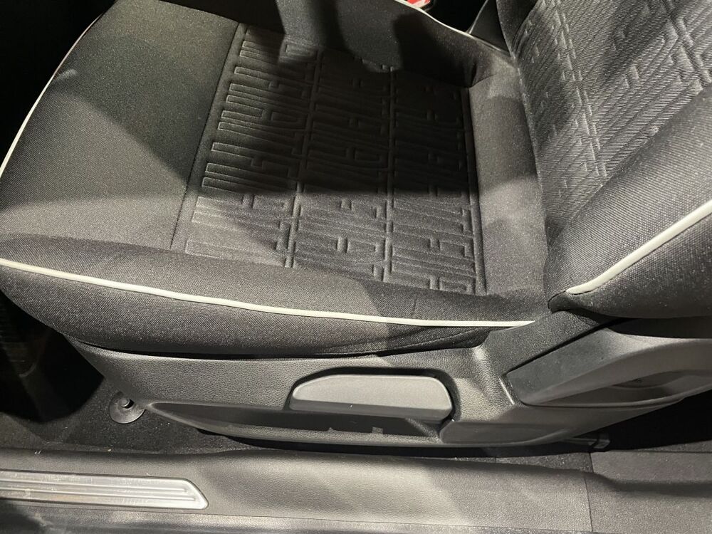 500 E 24kWh Pack Confort & Style 3+1 2023 occasion 76360 Barentin