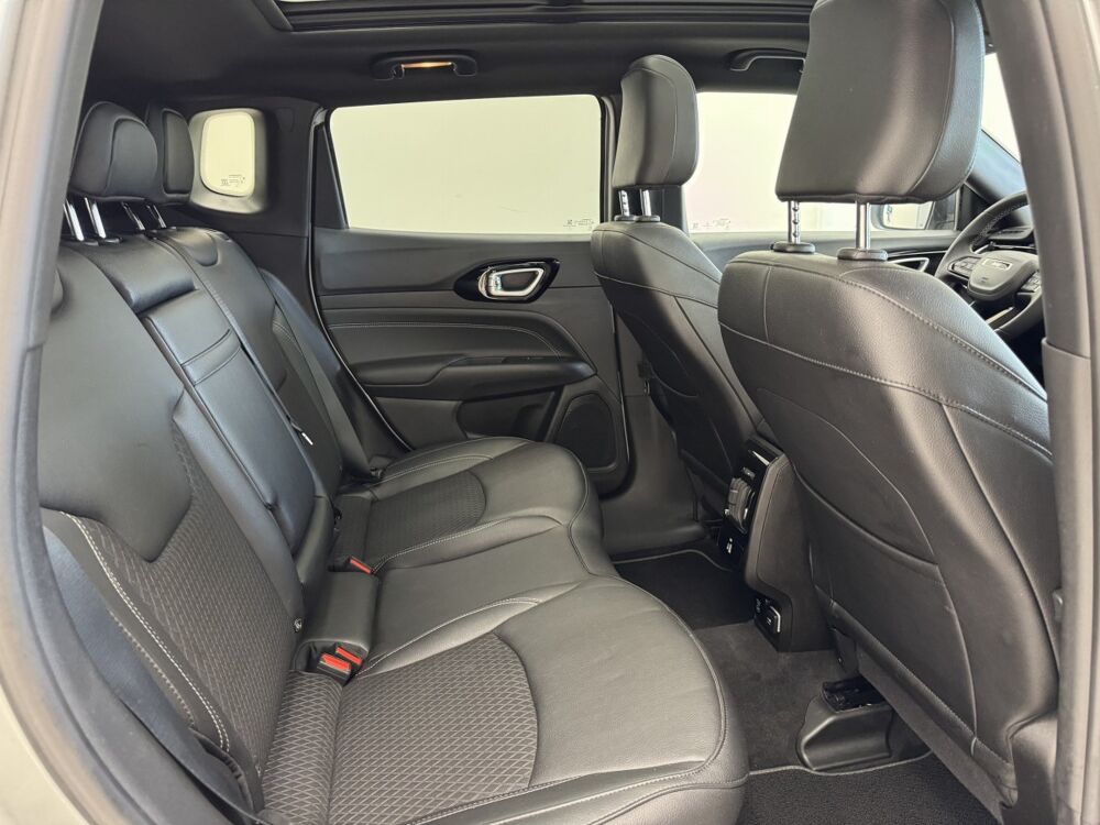 Compass 1.6 MJET 130 80TH ANNIVERSARY 2021 occasion 76360 Barentin