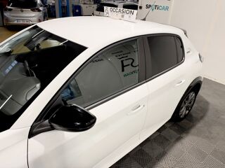 208 Electrique 136ch Style 2023 occasion 30220 Aigues-Mortes