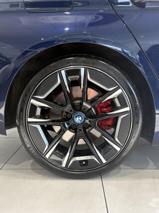 S&eacute;rie 5 545e xDrive 394ch M Sport BVA8 2023 occasion 38370 Saint-Clair-du-Rh&ocirc;ne