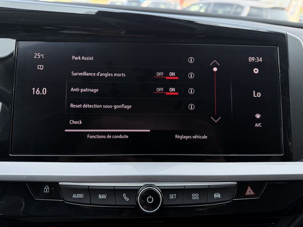 Grandland 1.5 Diesel 130ch Auto ELEGANCE BUSINESS 2023 occasion 30260 Quissac