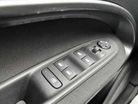 Fiat 600 T-Gen 3 1.2 Hybrid 145 DCT6 2025 occasion 86440 Mign&eacute;-Auxances