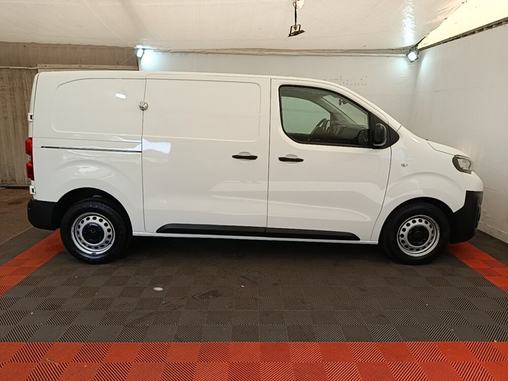 Jumpy 2.0 BLUEHDI 120 S&S STANDARD Asphalt 2020 occasion 91580 &Eacute;tr&eacute;chy