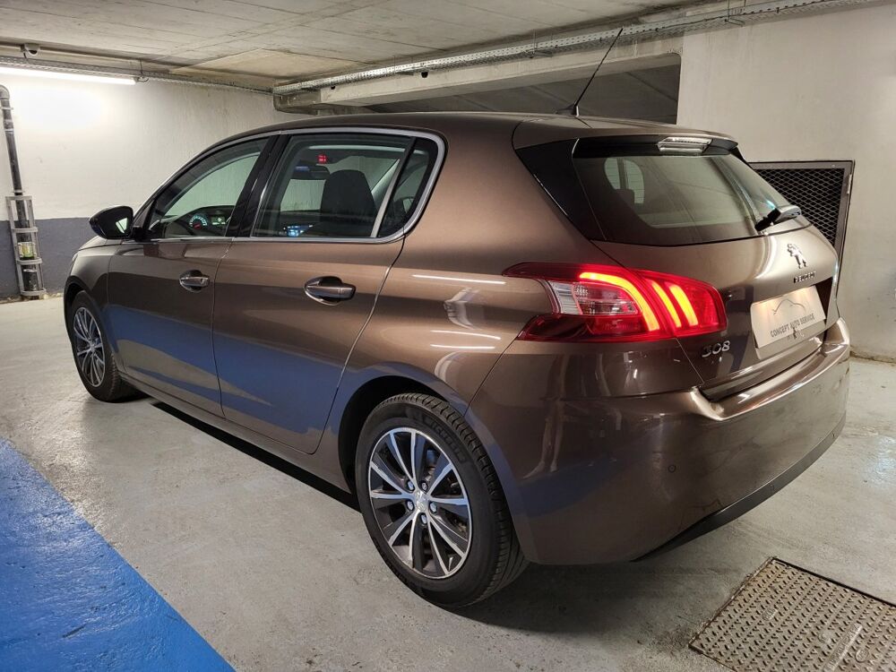 308 1.6 THP 125 Allure 2014 occasion 93600 Aulnay-sous-Bois