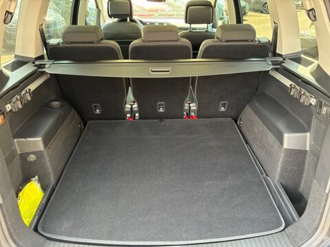 Touran 2.0 TDI Style 7P 150 ch Pack Voyage Toit ouvrant Attelage Au 2025 occasion 69007 Lyon