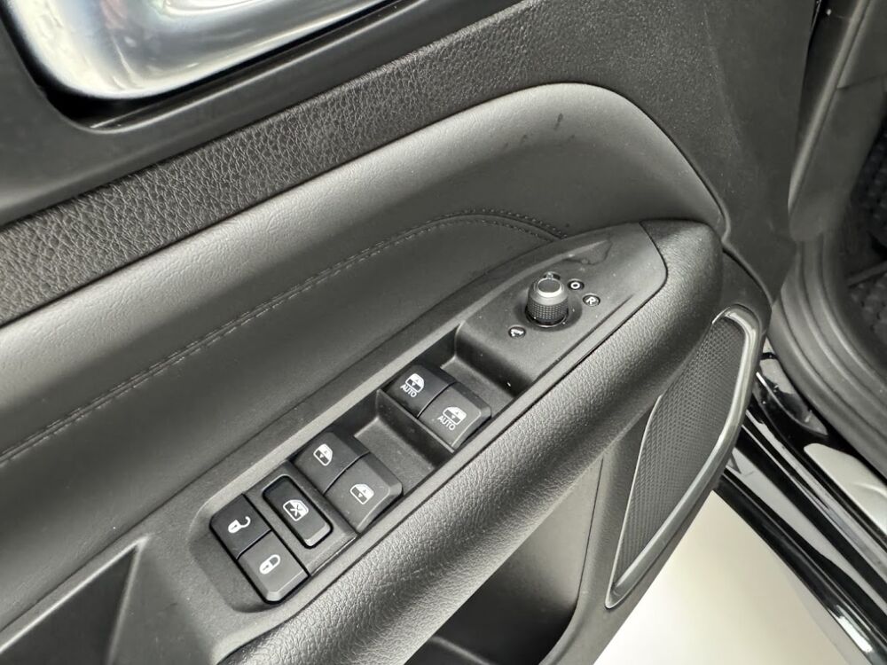 Compass 1.3 PHEV Turbo T4 240PS 4XE Summit AT 2024 occasion 76360 Barentin