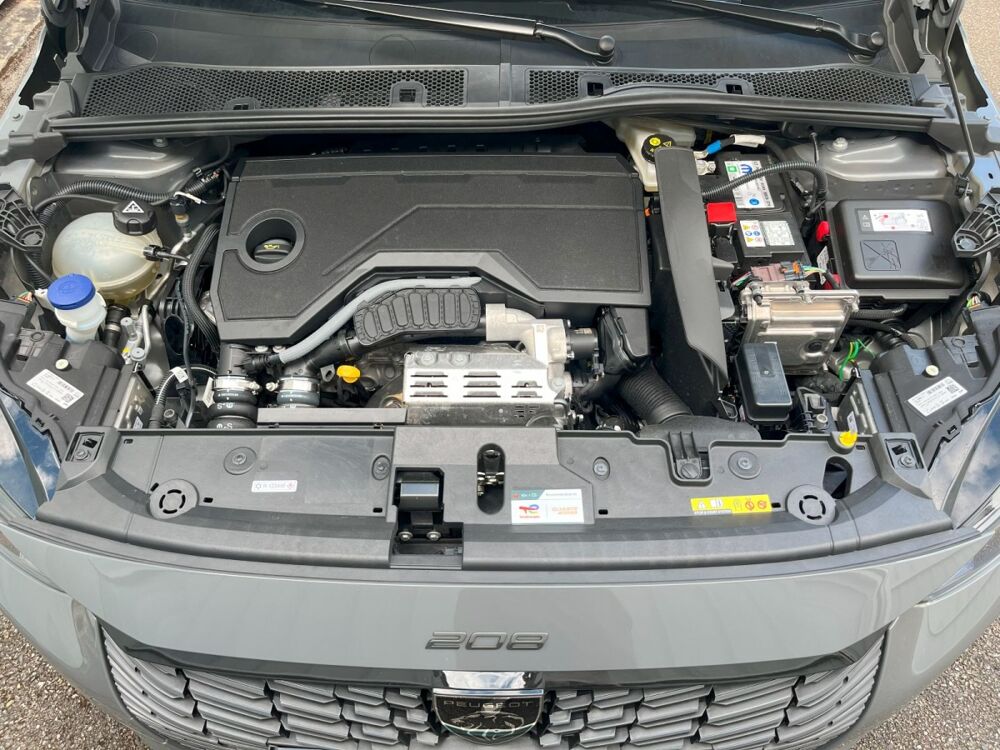 208 GT Hybrid 145 e-DCS6 auto 2025 occasion 42190 Charlieu